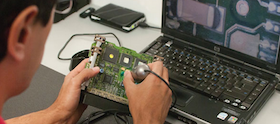 Diagnostic électronique auto